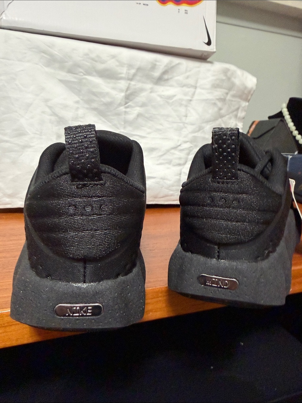 Nike Mind 002 Men’s Black Athletic Sneakers with Orange Accents - Picture 6 of 8